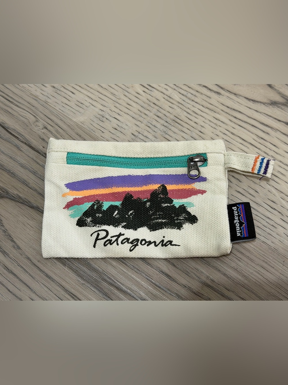 Patagonia Gray Zip Coin Pouch Small Outdoor Casual Canvas Bag  Solid Pattern EUC